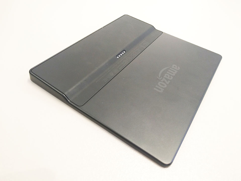 Illustration for article titled What You Need to Know About Amazon's Weird Ass New Kindle Oasis
